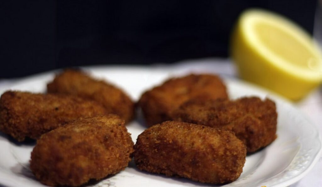 Croquetas salmon y filadelfia
